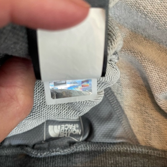 The North Face french terry Flashdry sweat shorts - Picture 8 of 9